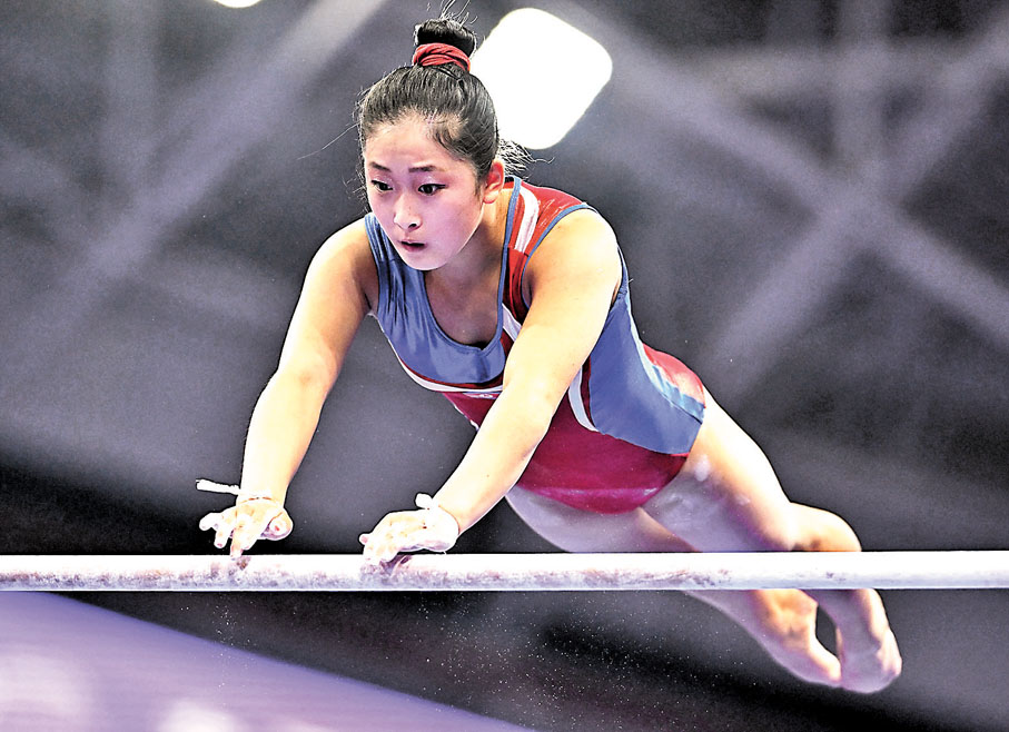 【安昌玉　朝鮮，體操】9月28日的亞運會體操項目賽場，朝鮮體操隊「00後」小將安昌玉成為最大贏家。這個名不見經傳的朝鮮姑娘一日內收割跳馬、高低槓兩面金牌。此外，朝鮮隊還奪得了女子團體和個人全能銅牌。