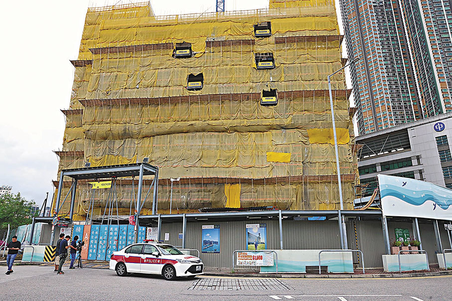 ◆消防處西九龍救援訓練中心地盤昨日發生致命工業意外。 香港文匯報記者劉友光  攝