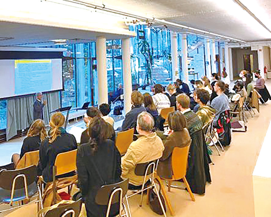 ◆ 關子尹在世界各地舉辦過以字庫為主題的學術講座。