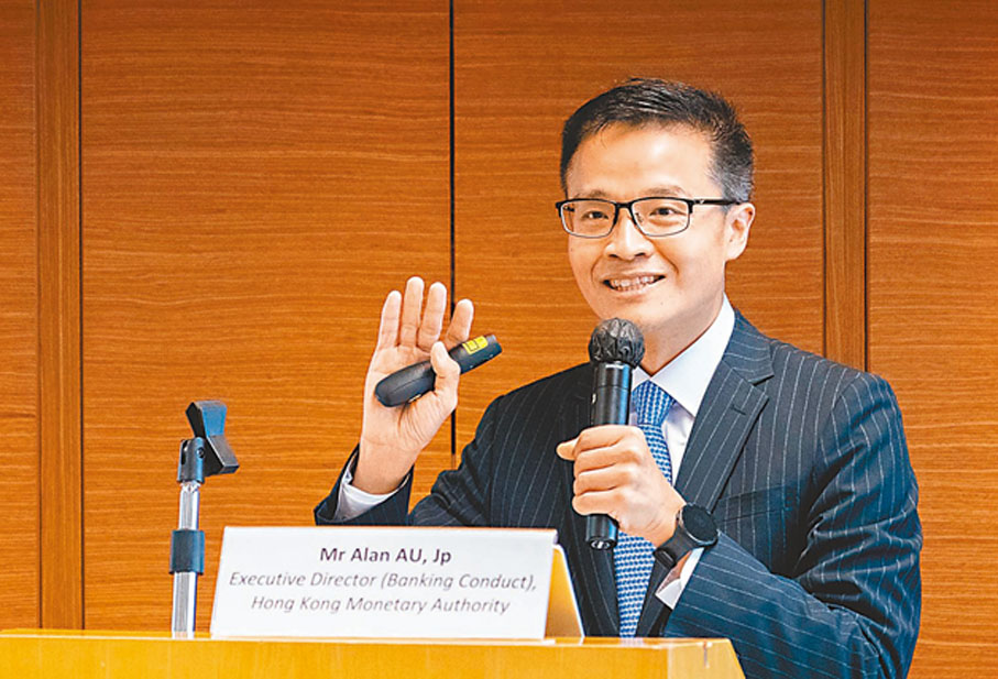 ◆區毓麟指，金管局一直要求發卡銀行採取有效措施，確保信用卡交易的安全性。