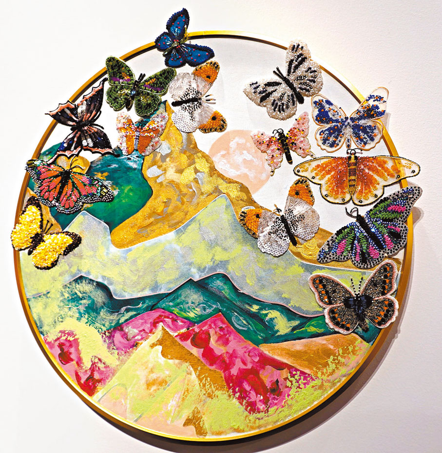 ◆Ada Pat《蝶樂世界·日月興晨》之一