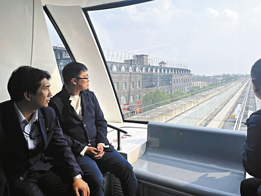 ◆顏汶羽乘坐上海APM浦江綫。