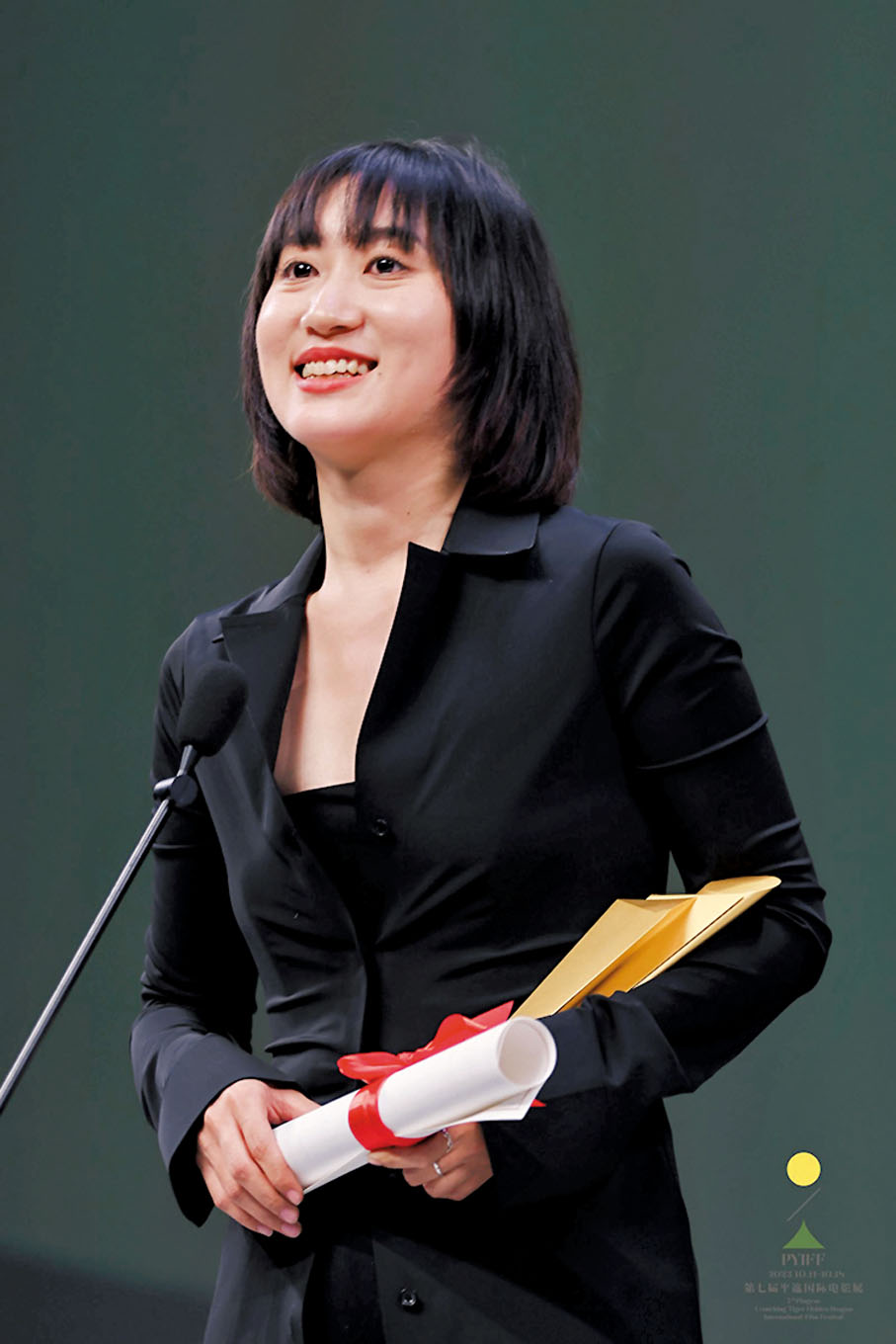 ◆耿子涵成首位獲「最佳導演」的女性導演。