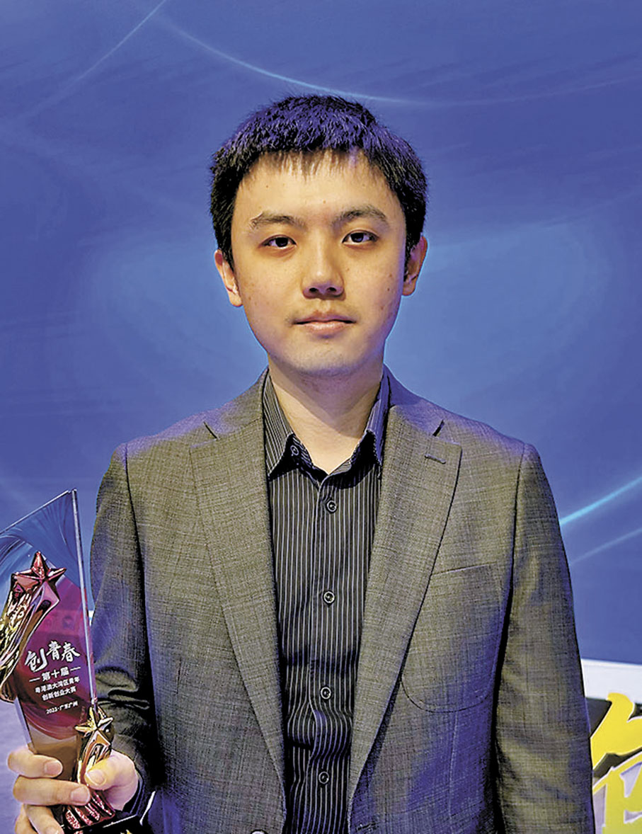 ◆智能輪椅創始人之一的張國禧只有24歲。 香港文匯報 記者敖敏輝  攝