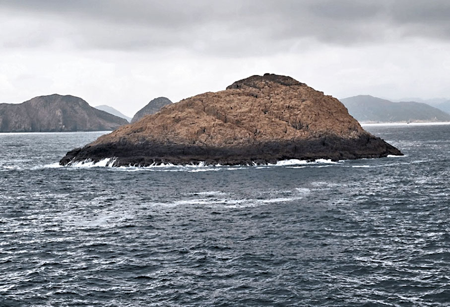 ◆9名巴基斯坦「人蛇」被棄薯莨洲荒島上。 網上圖片