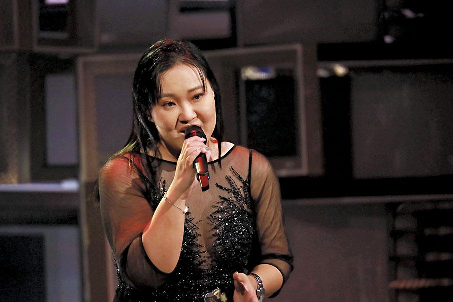 ◆安雅希一開聲已經震懾所有人。