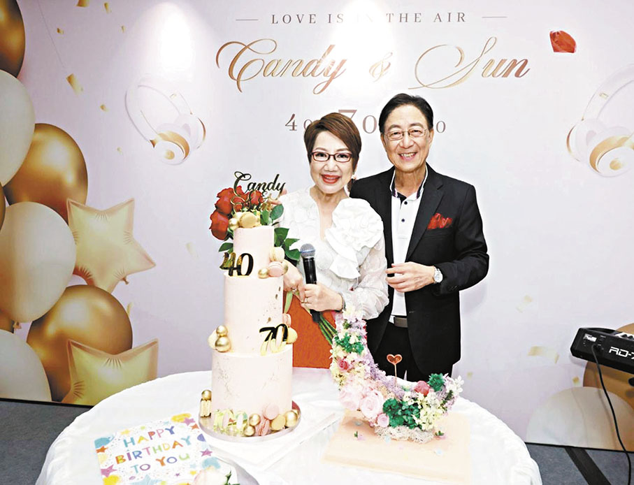 ◆張文新與車淑梅結婚40年，恭喜﹗ 作者供圖