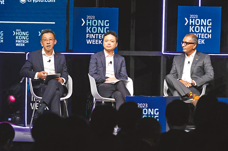 ◆左起：周惠強、李文龍、Ashok Venkateswaran。 香港文匯報記者涂穴 攝
