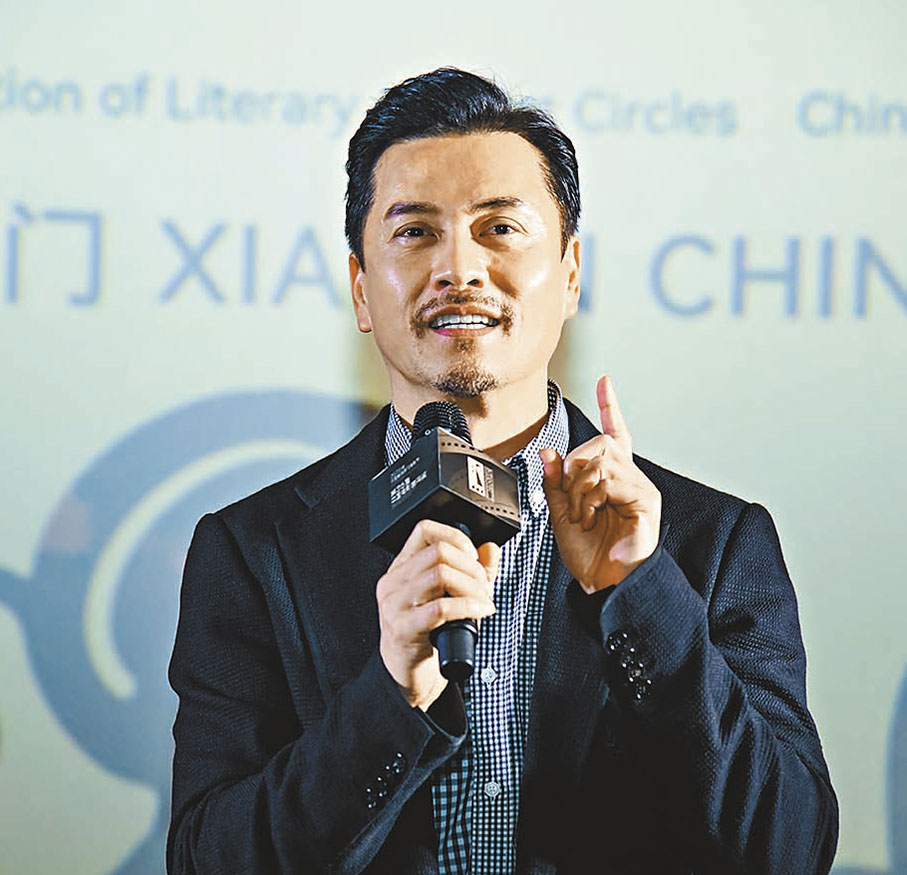 ◆呂良偉跟現場粉絲分享養生心得。