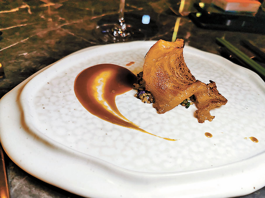 ◆香煎花膠扒拌三色黎麥