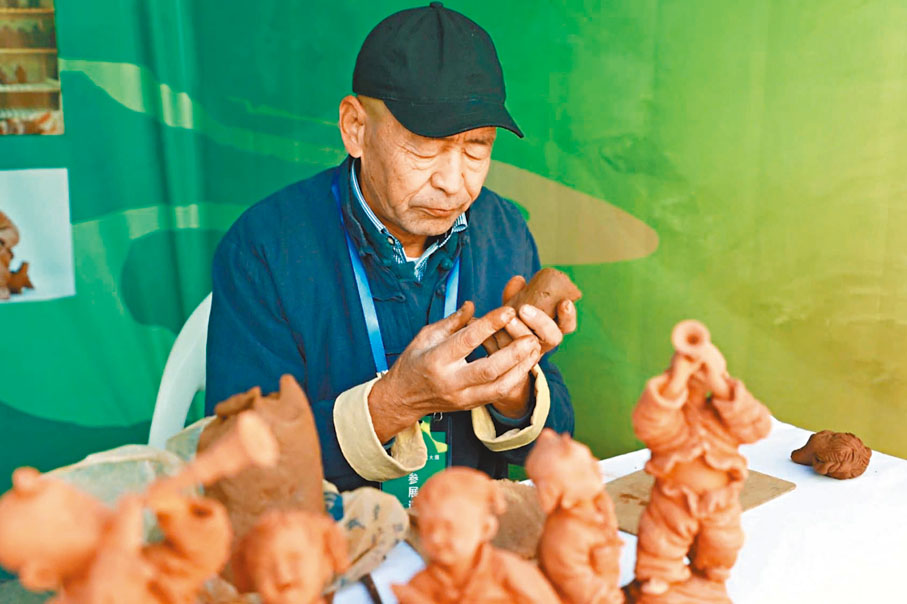 ◆陝北泥塑是帶有明顯黃土氣息的非物質文化遺產。