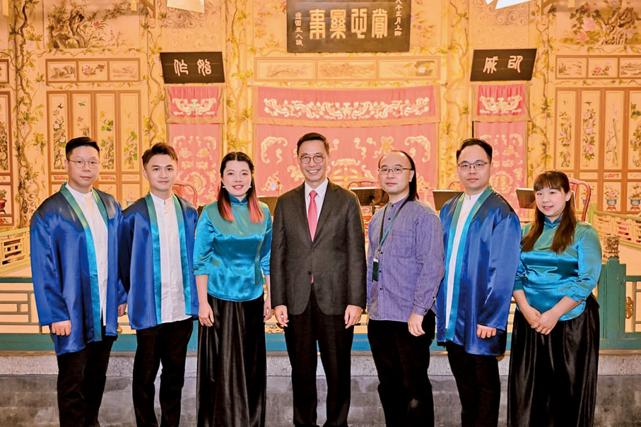 【竹韻小集「香江雅韻·絃歌不絕─嶺南音樂文化傳承及實踐計劃成果巡演」】竹韻小集透過融合傳統與現代的粵樂精品道出香港情，巡演將於2024年12月在武漢、哈爾濱及瀋陽登場。