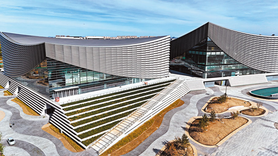 ◆無人機拍攝的北京藝術中心外部。