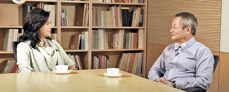 ◆前香港浸會大學文學院副院長周國正教授接受《世說論語》訪問。 作者供圖