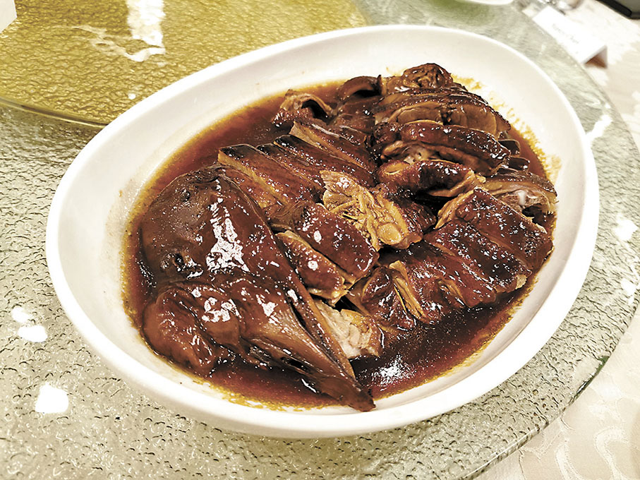 ◆「生碌醬油馬崗鵝」