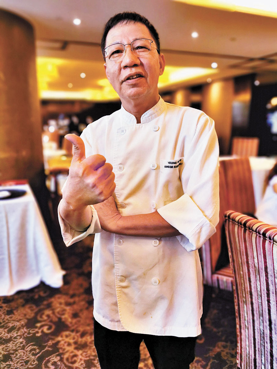 ◆九龍酒店中菜行政總廚楊建業師傅最希望大家去試他的手勢。