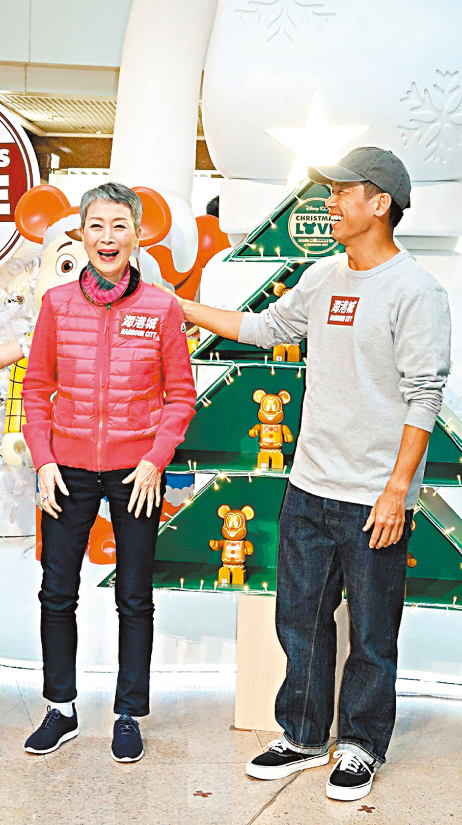 ◆林海峰氹得寶珠姐好開心。