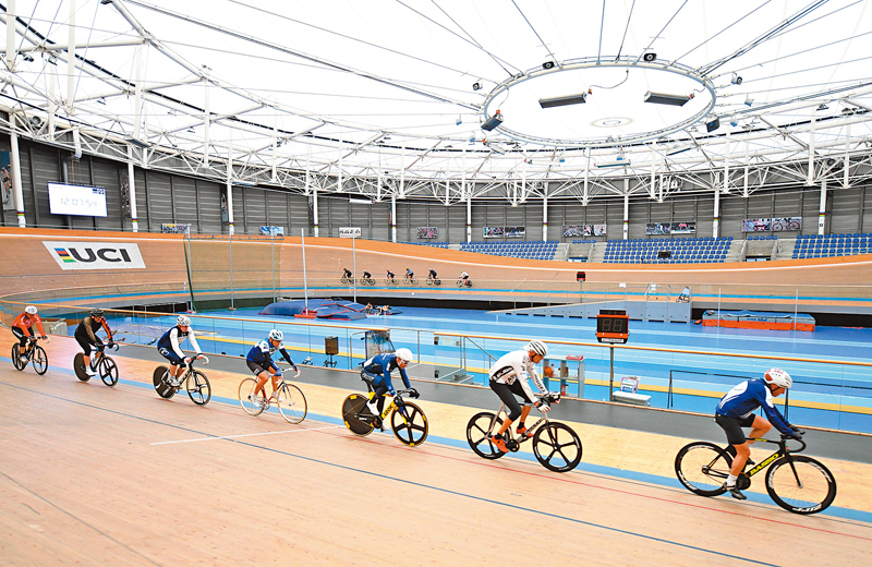 ◆世界自行車中心建立以來，已有大量高水平運動員在此接受訓練，其中中國運動員超過50人。  新華社