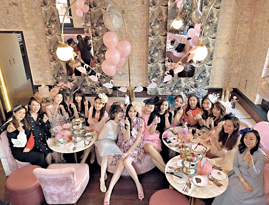 ◆吳佩慈豪華生日趴。