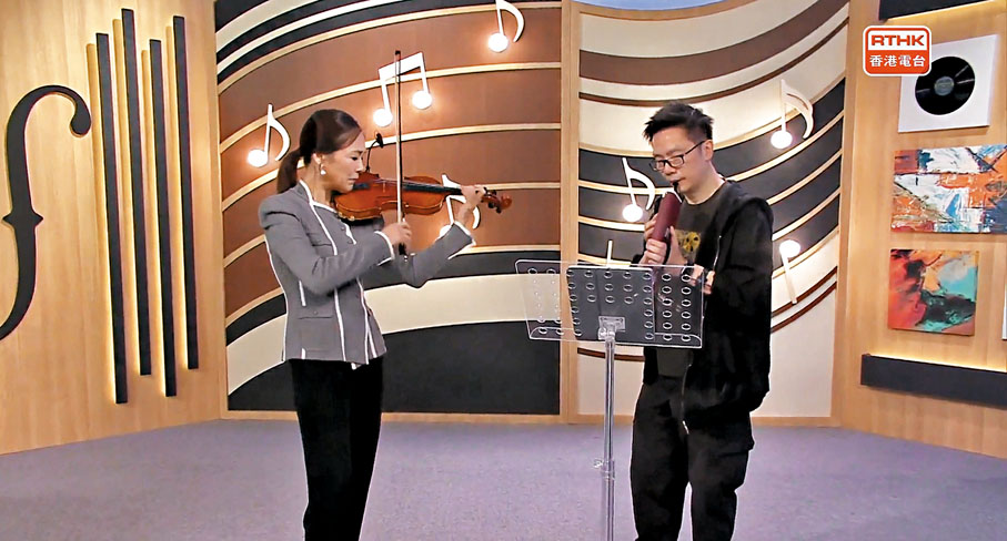 ◆姚珏與趙增熹合奏《四季》中《春天》的第一樂章。 視頻截圖