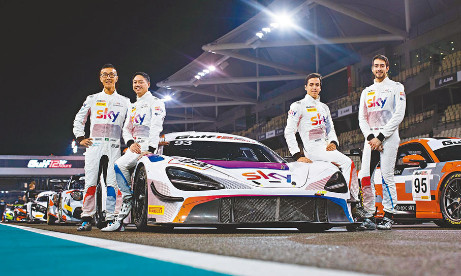 ◆ 謝榮鍵（左一）將於洲際GT挑戰賽最後一站加入戰團。