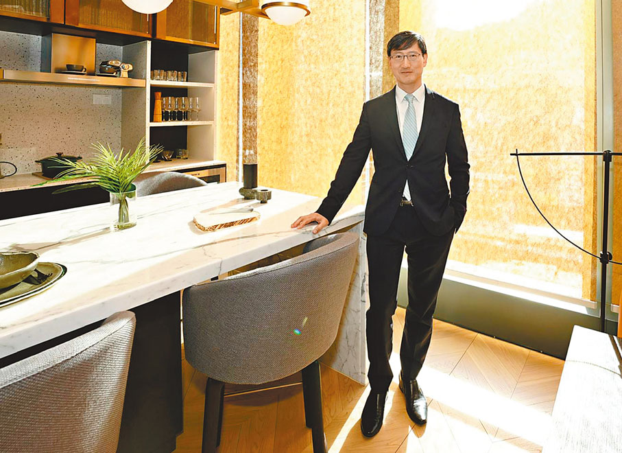 ◆韓家輝表示，明年計劃先推售旺角利奧坊第5期，提供約230伙。