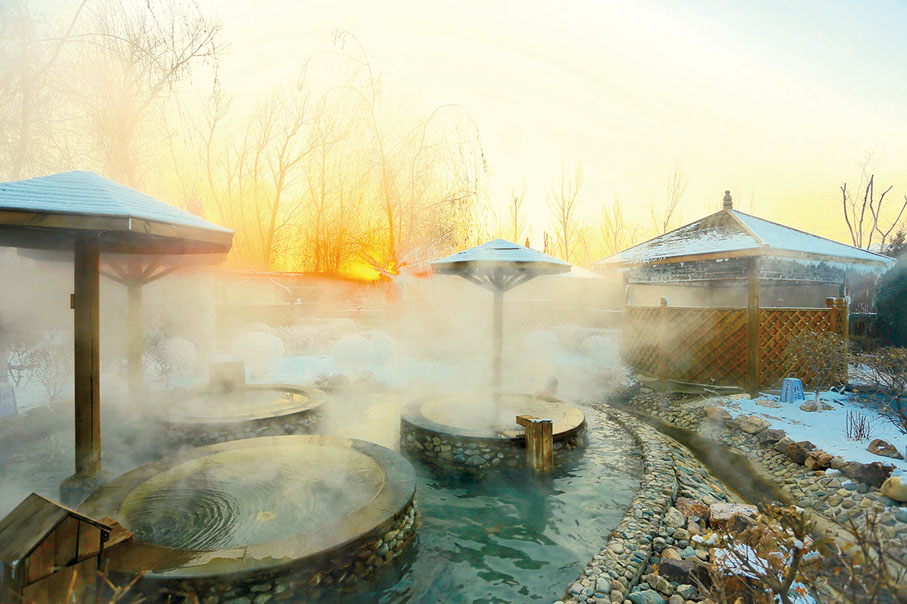 ◆ 氤氳着升騰熱氣的瀋陽北湯溫泉。