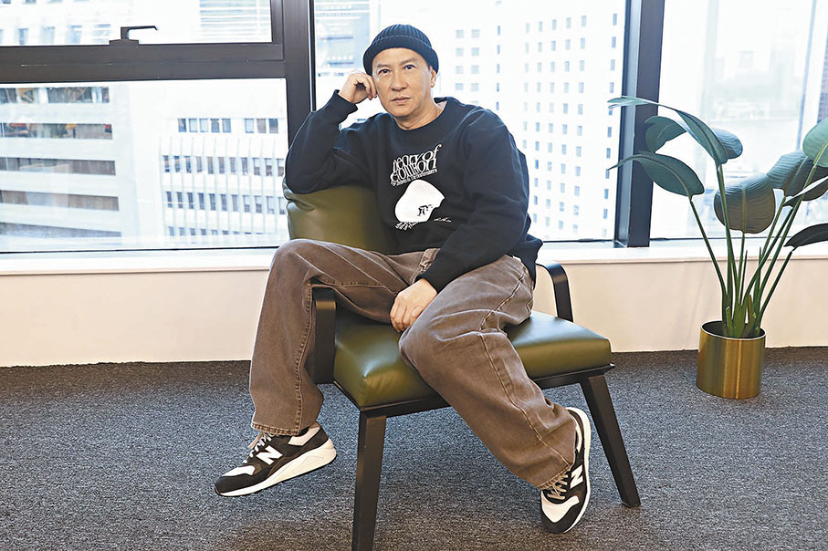 ◆張家輝自認他的演藝意識比較反叛。