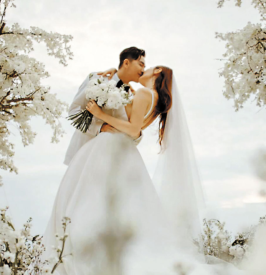 ◆現場當然有甜蜜咀嘴一刻。