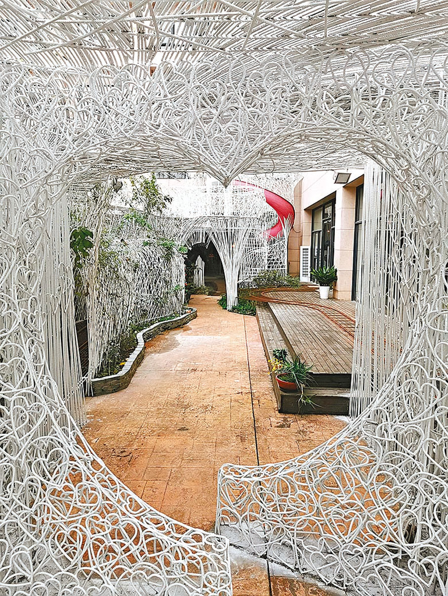 紙箱王的有趣裝置