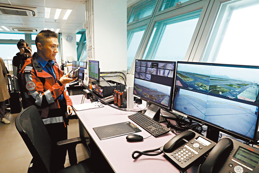 ◆機場消防隊未來的發展計劃包括，在機場禁區以東新建一間機場東消防局香港文匯報記者郭木又  攝