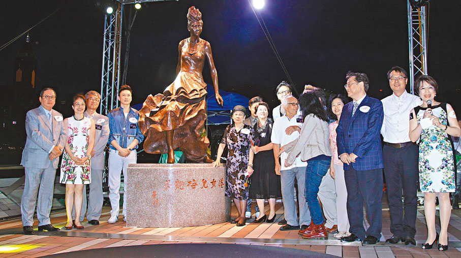◆梅艷芳銅像2014年7月18日在星光大道揭幕。