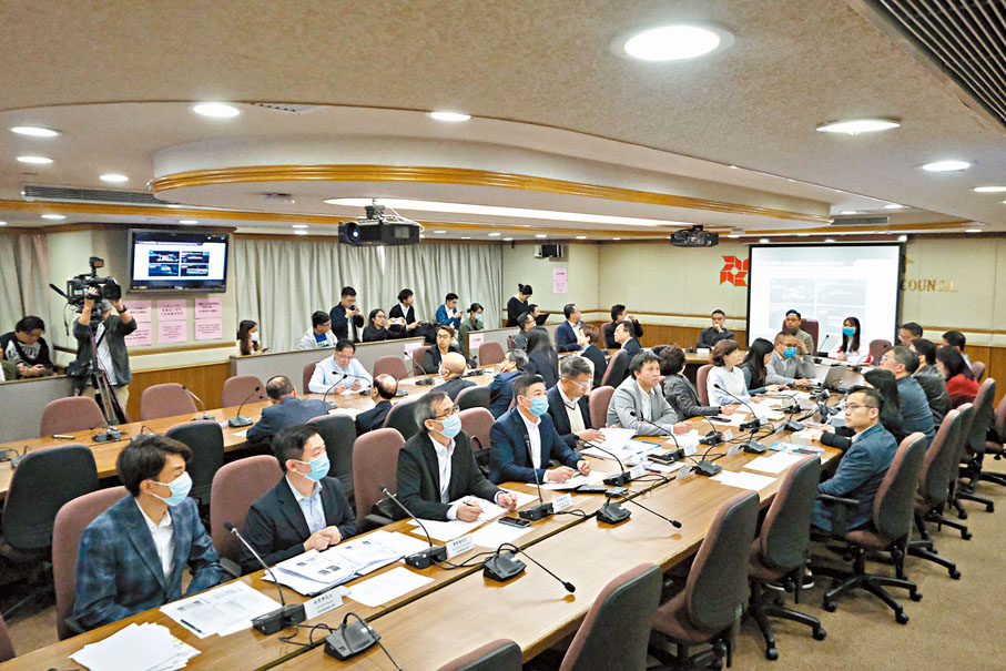 ◆油尖旺區議會提振地區經濟專責工作小組昨日召開首次會議。香港文匯報記者涂穴 攝