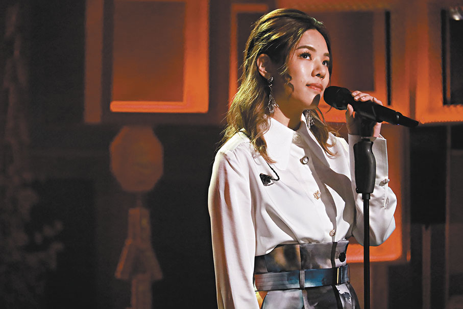 ◆林若盈嘅《紅茶館》唱得夠晒甜。