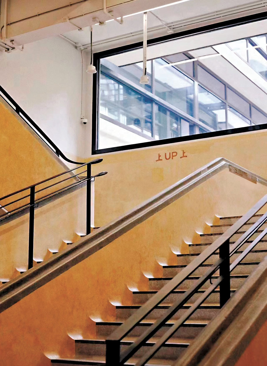 ◆《無名》取景的中環街市的樓梯現為熱門打卡點。  攝：胡茜