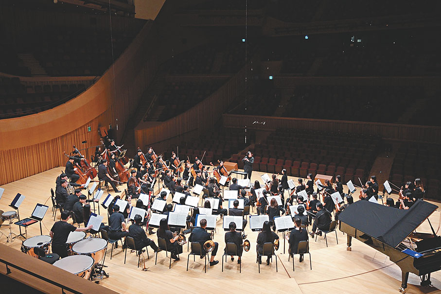◆韓經arte愛樂樂團  攝影：Jiseok Jo