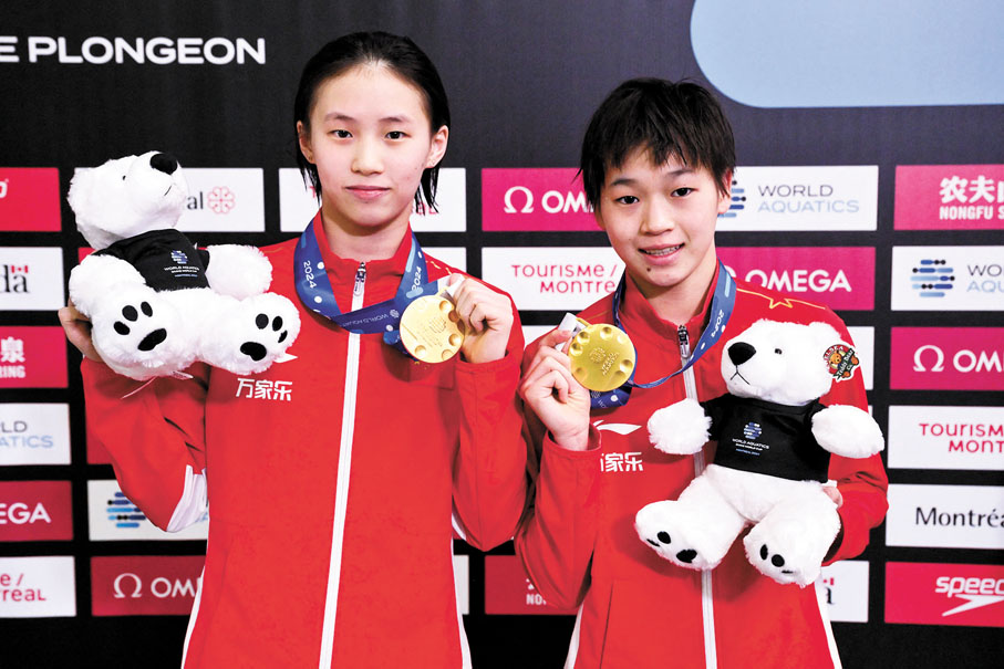 ◆陳芋汐、全紅嬋（右）在女子雙人10米台決賽一枝獨秀。 法新社