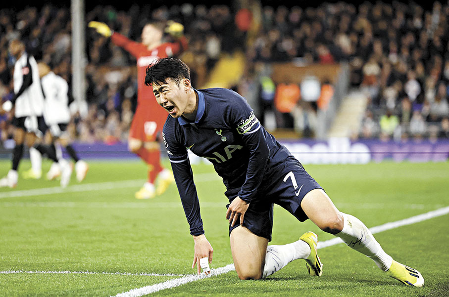 ◆孫興民不滿隊友表現。  路透社