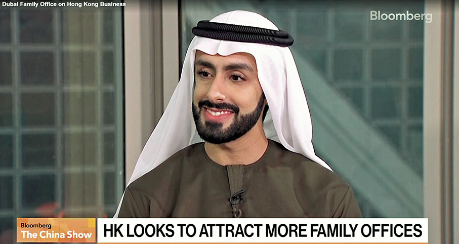 ◆迪拜酋長的侄子謝赫·阿里·阿勒馬克圖姆將在香港開設家族辦公室，該家族辦公室管理資金5億美元，是首批響應香港吸引外資的國際投資者之一。 視頻截圖