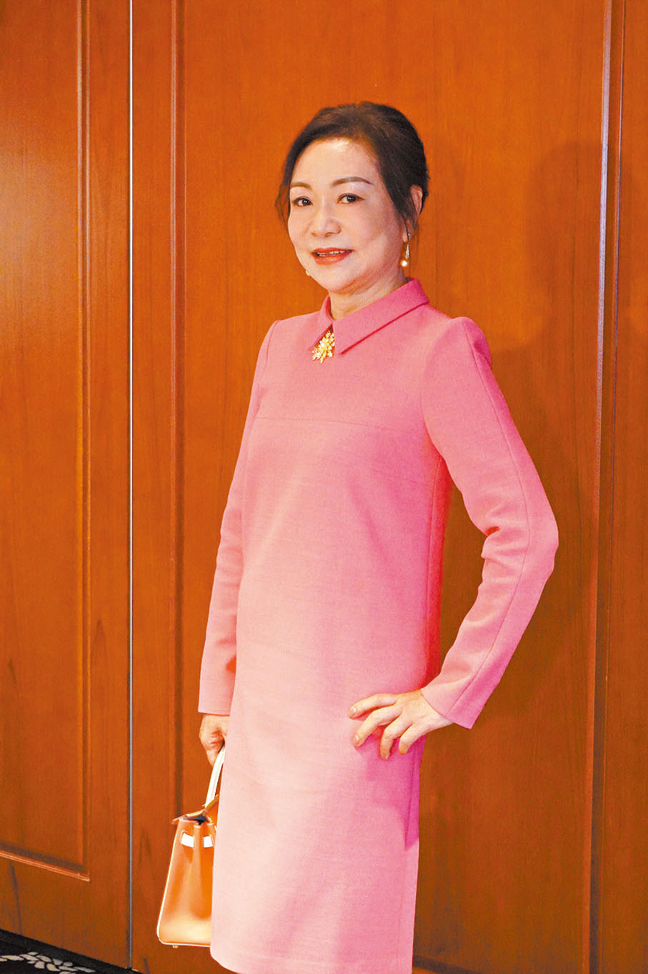 ◆林作的母親王莉妮稱會送上大利是祝賀。