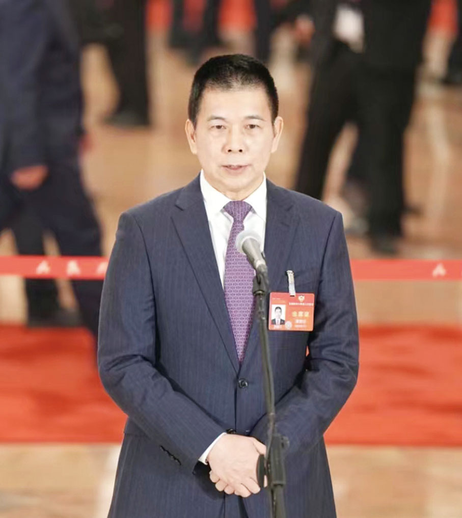 譚錦球 全國政協常委、香港廣西社團總會創會會長