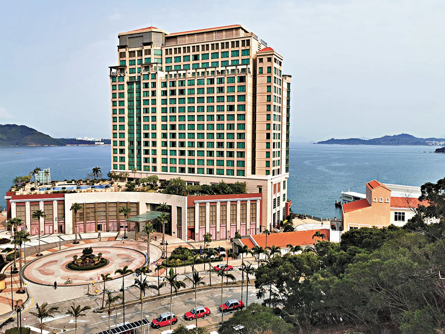 ◆ 酒店靠近海邊