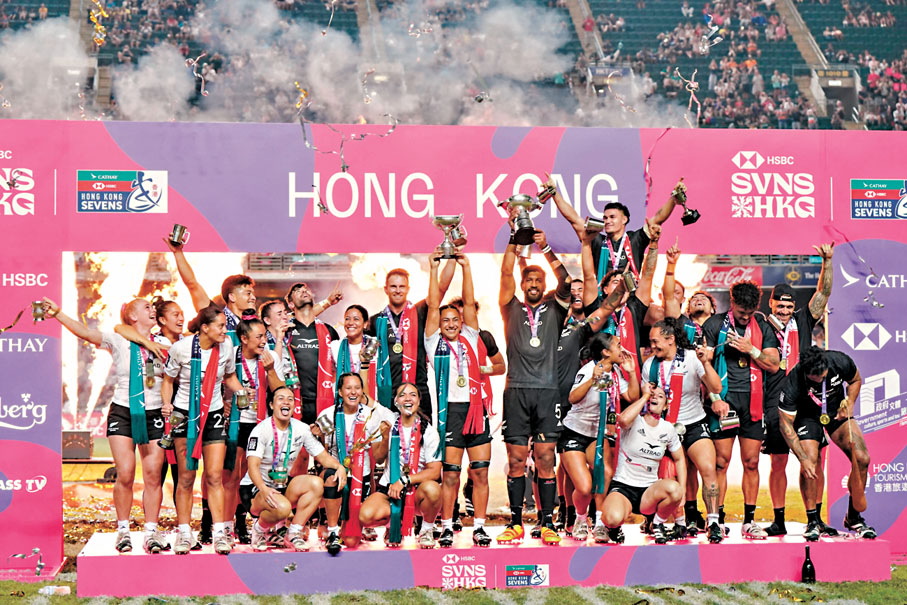 ◆新西蘭男女隊一同贏得冠軍。 香港文匯報記者葉詩敏  攝