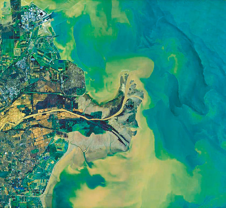 ◆由「可持續發展科學衛星1號」拍攝的黃河入海口多譜段遙感衛星影像圖。 資料圖片
