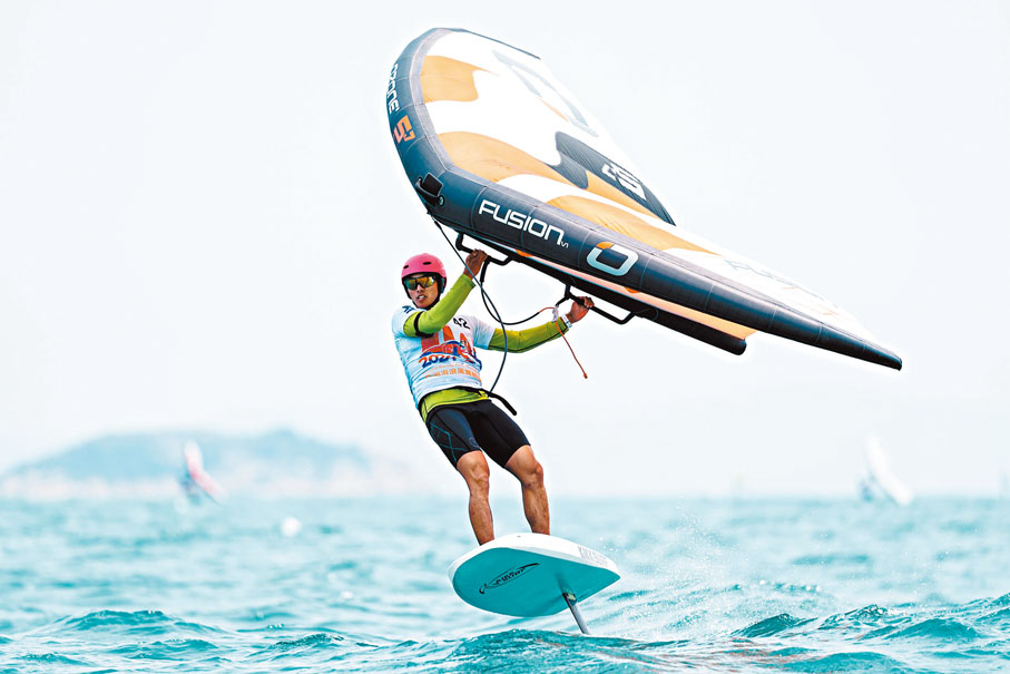 ◆何允輝成功衛冕。 中國香港滑浪風帆會圖片