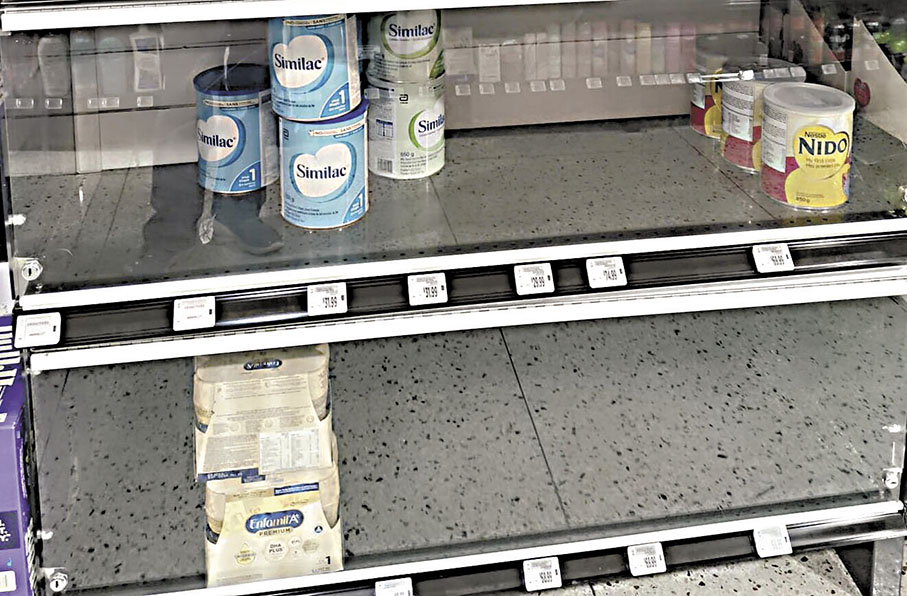 ◆加拿大嬰兒配方奶粉供不應求，貨架常見缺貨。    成小智 攝