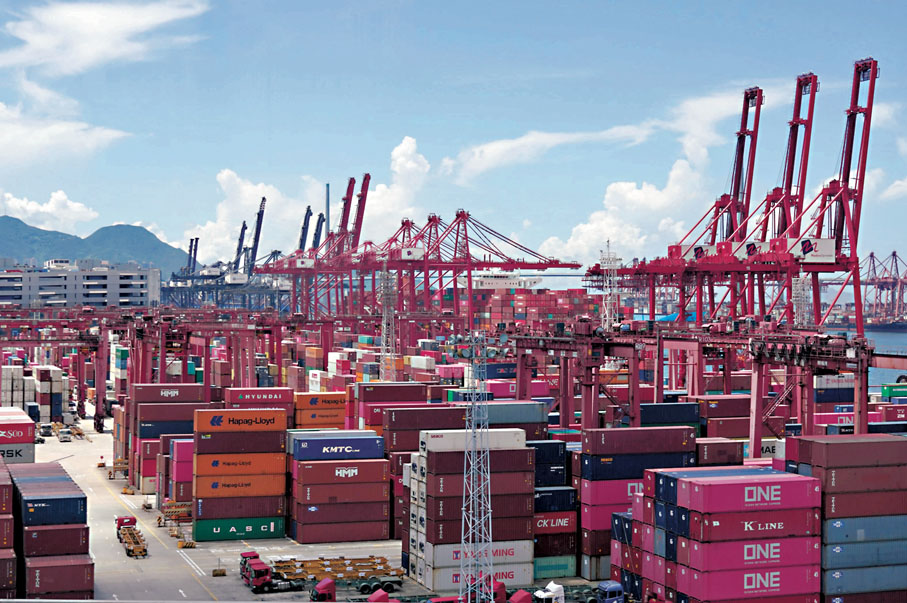 ◆本港外貿形勢持續好轉，上月整體出口和進口貨值均錄得按年升幅。