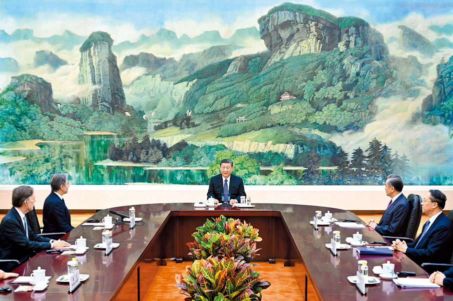 ◆4月26日，國家主席習近平在北京人民大會堂與美國國務卿布林肯一行舉行會談。  新華社