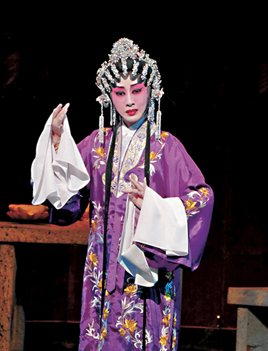 ◆御玲瓏是可作多種角色嘗試的新一代花旦。