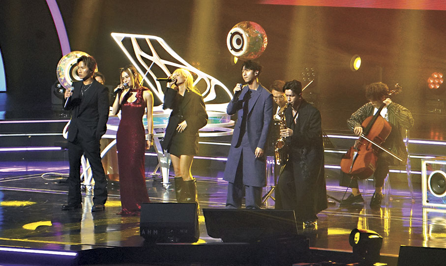 ◆馮允謙、李幸倪等一眾歌手合體獻唱。